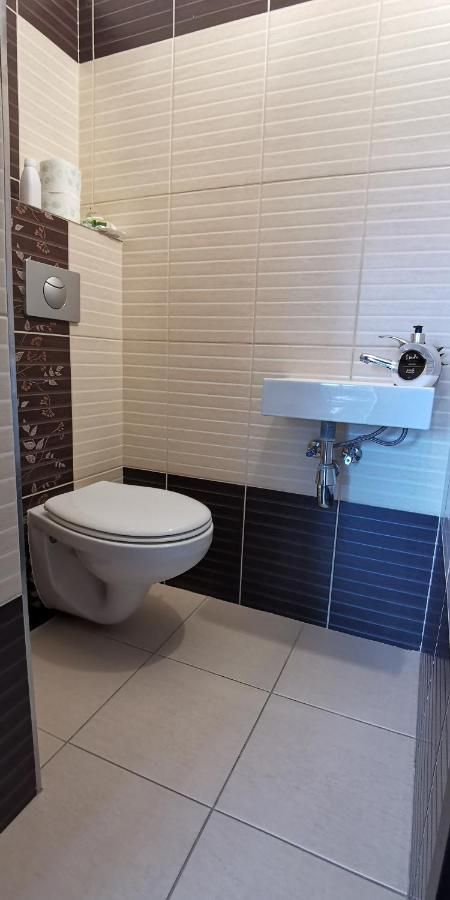 Kolobrzeg-Podczele Apartamento Exterior foto